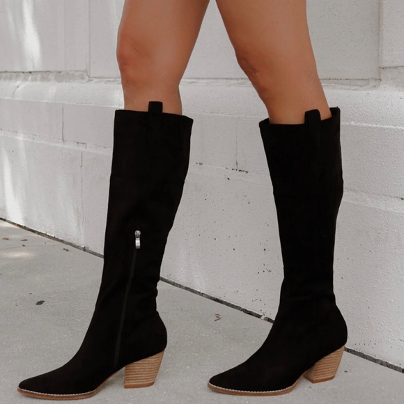 ON SALE! The Birkin Knee Boot - Picture 4 of 9